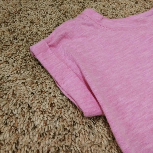 💜 Baby girl 18 month purple basic T-shirt - Picture 2 of 3
